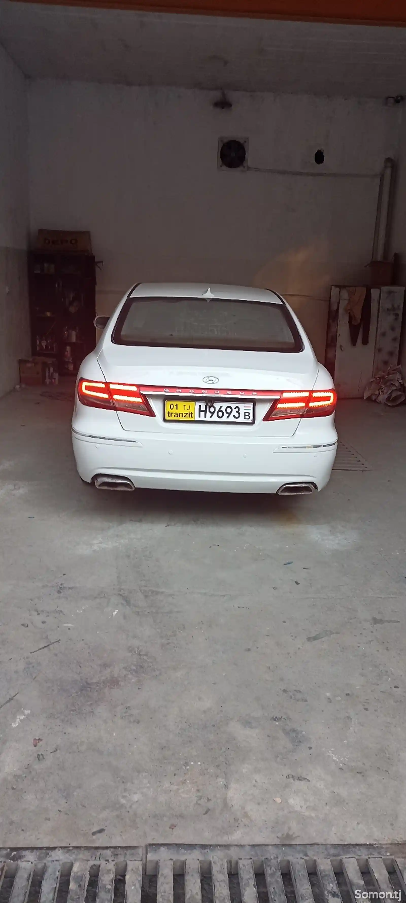 Hyundai Grandeur, 2010-2