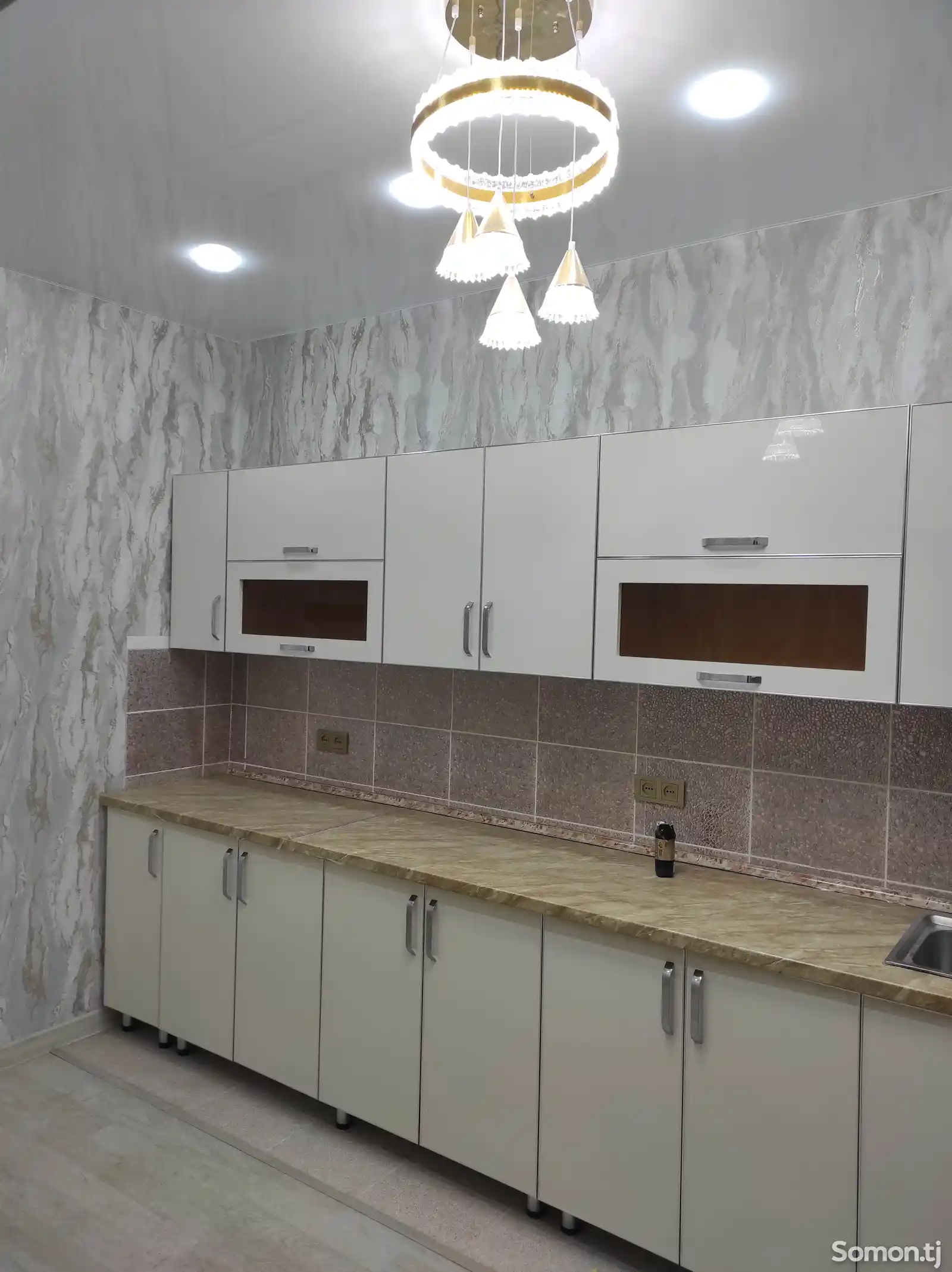 3-комн. квартира, 15 этаж, 100м², TЦ Defacto-6