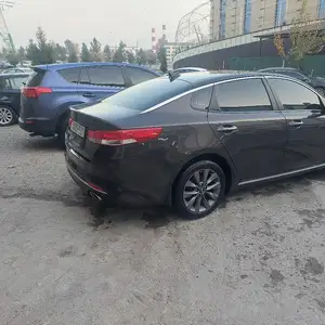 Kia Optima, 2018