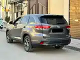 Toyota Highlander, 2019-5