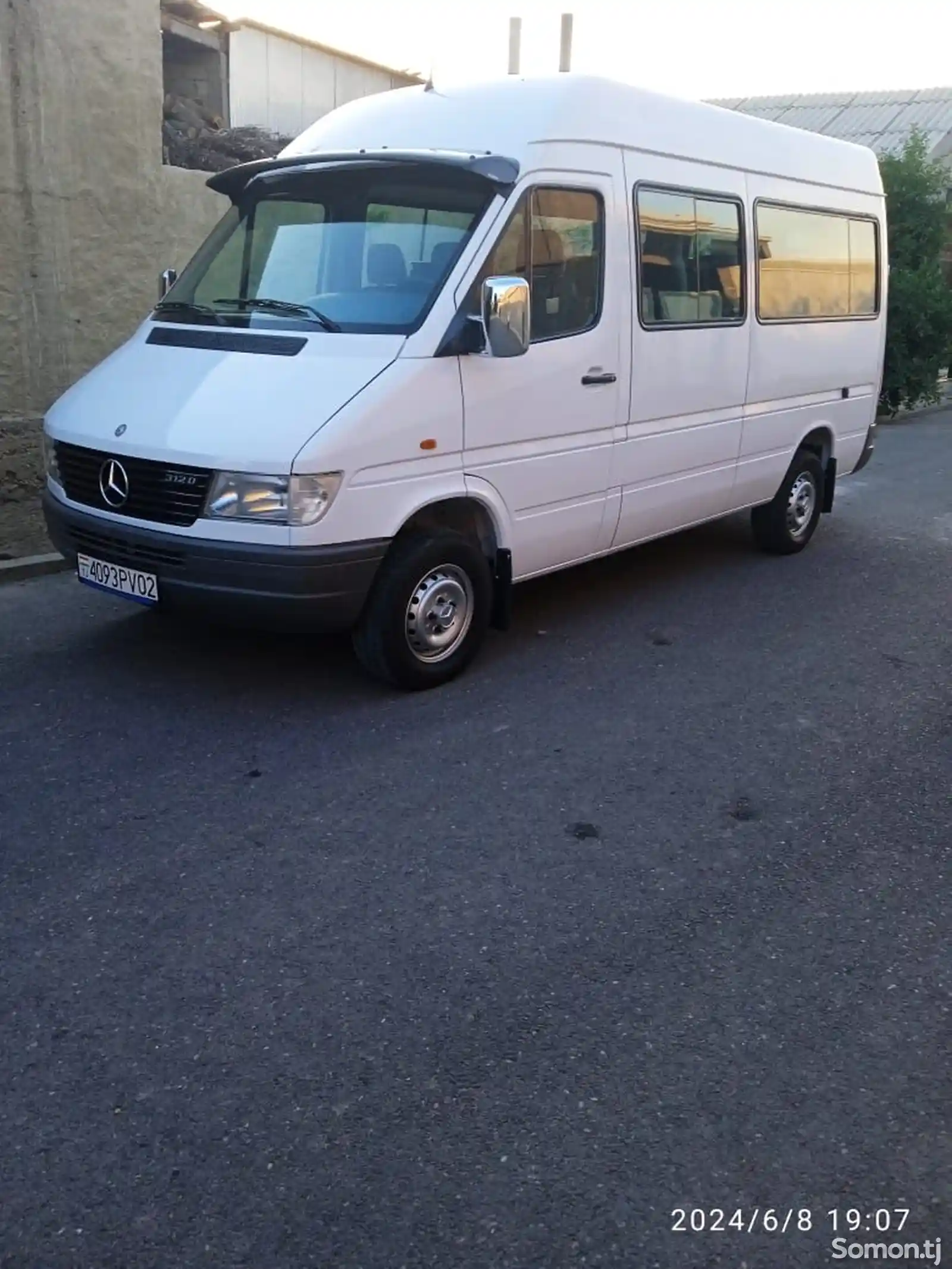 Mercedes-Benz Sprinter,1999-1