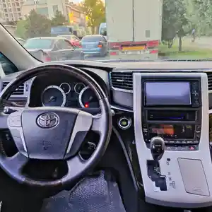 Toyota Vellfire, 2014