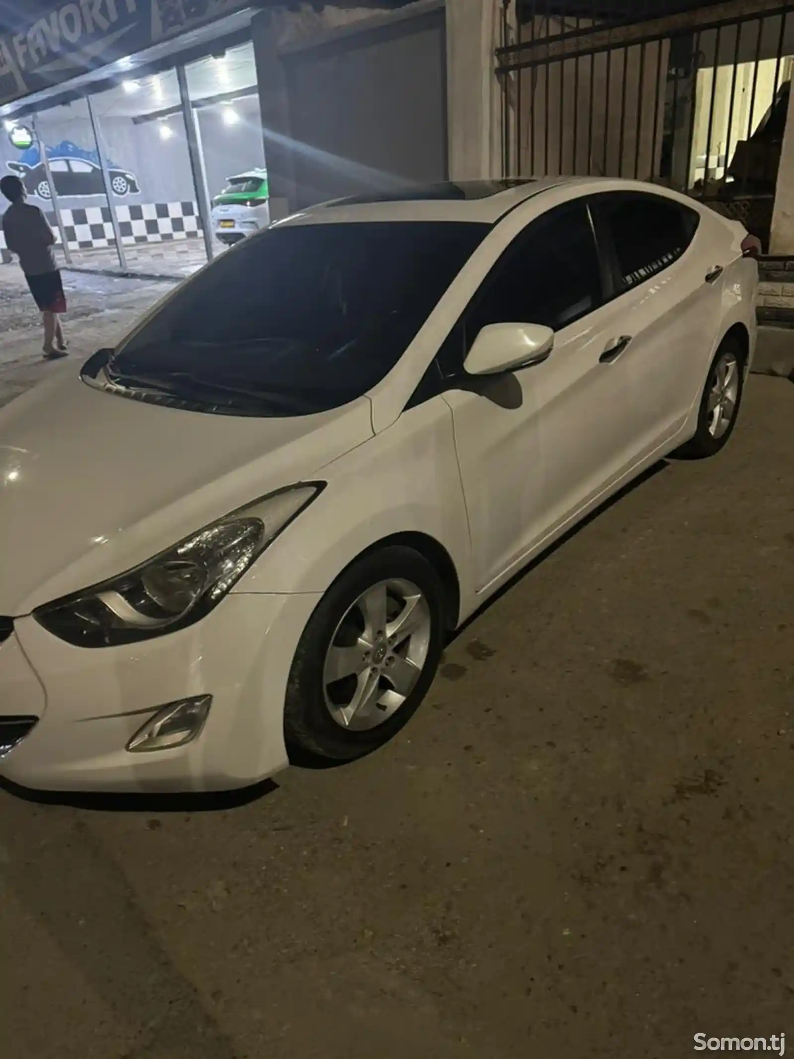 Hyundai Avante, 2011-1