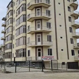 2-комн. квартира, Цокольный этаж, 67 м², Бахор