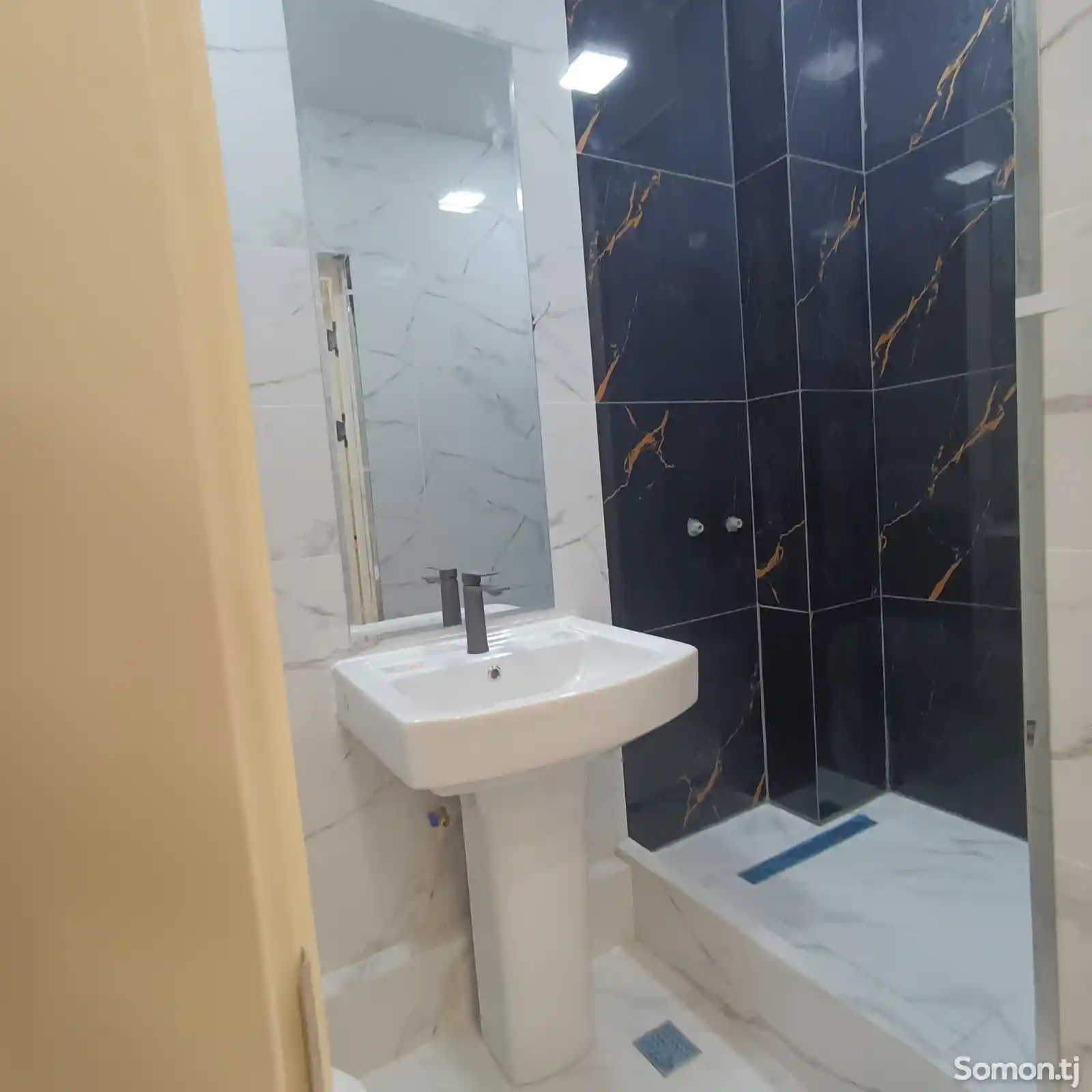 3-комн. квартира, 11 этаж, 80 м², И. Сомони-13