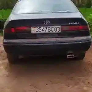 Toyota Camry, 1997