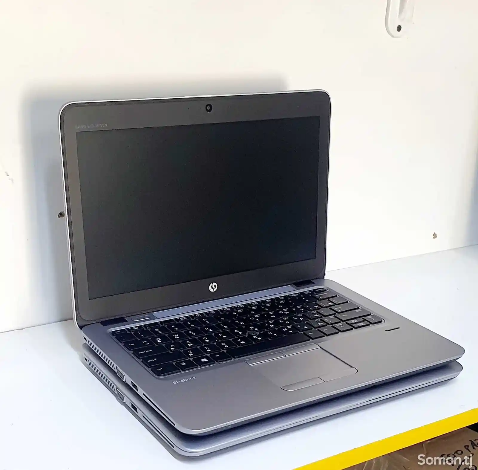 Ноутбук HP EliteBook 820 G3 / 12.5 IPS Touch / Intel Core i5-6300U / 8gb DDR4 /-6