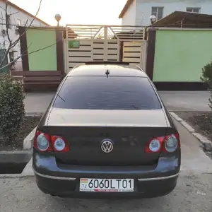 Volkswagen Passat, 2007