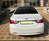 Hyundai Sonata, 2011-4