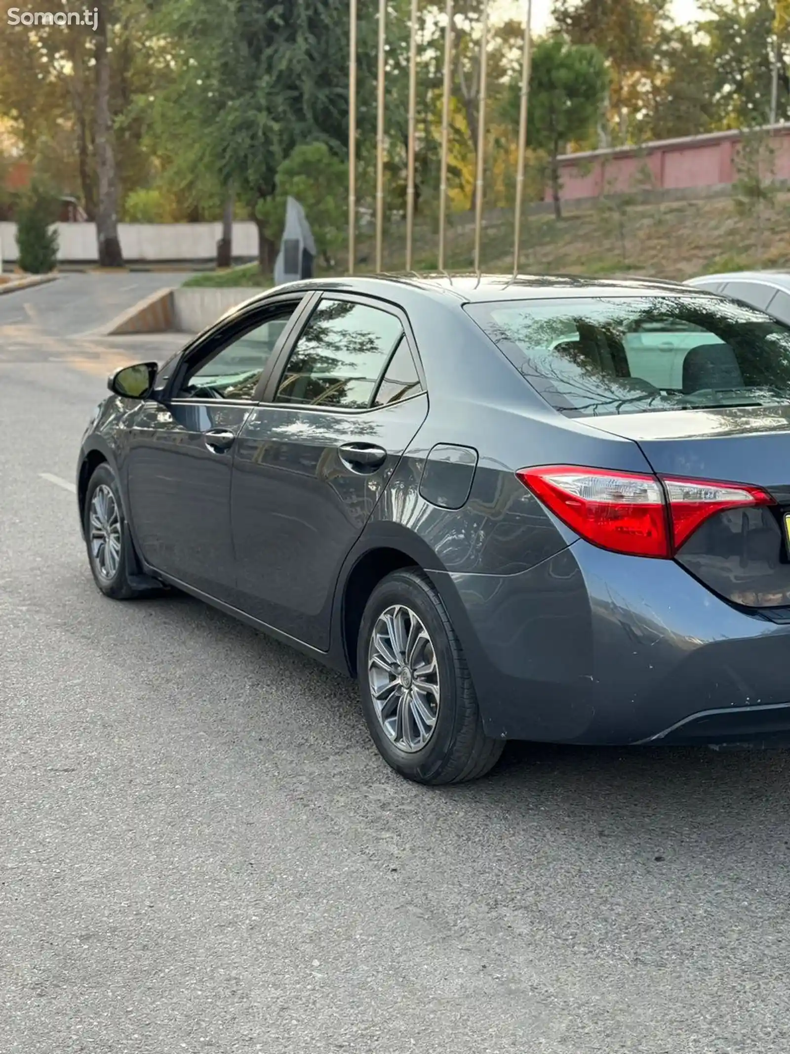 Toyota Corolla, 2015-4