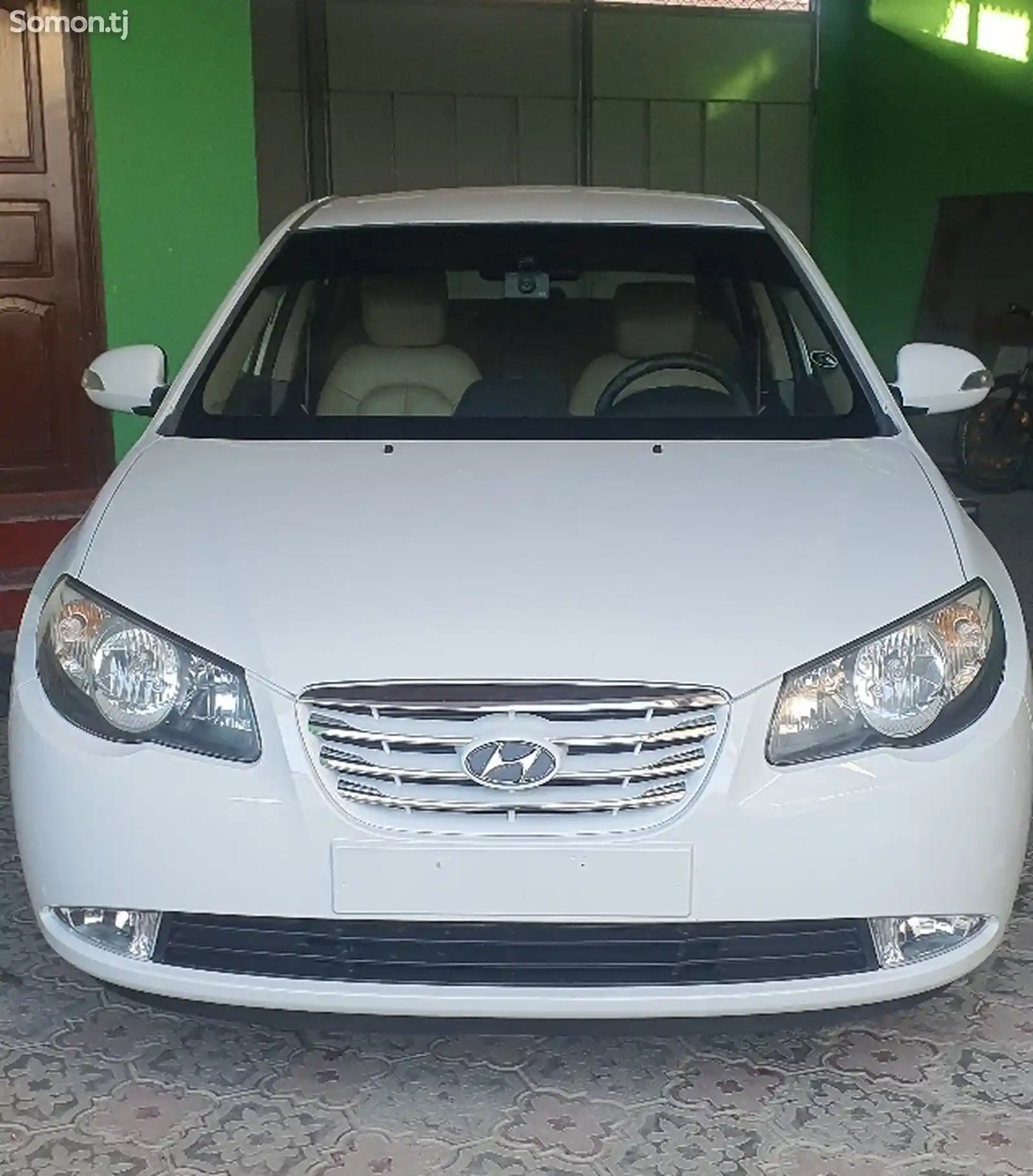 Hyundai Avante, 2010-1