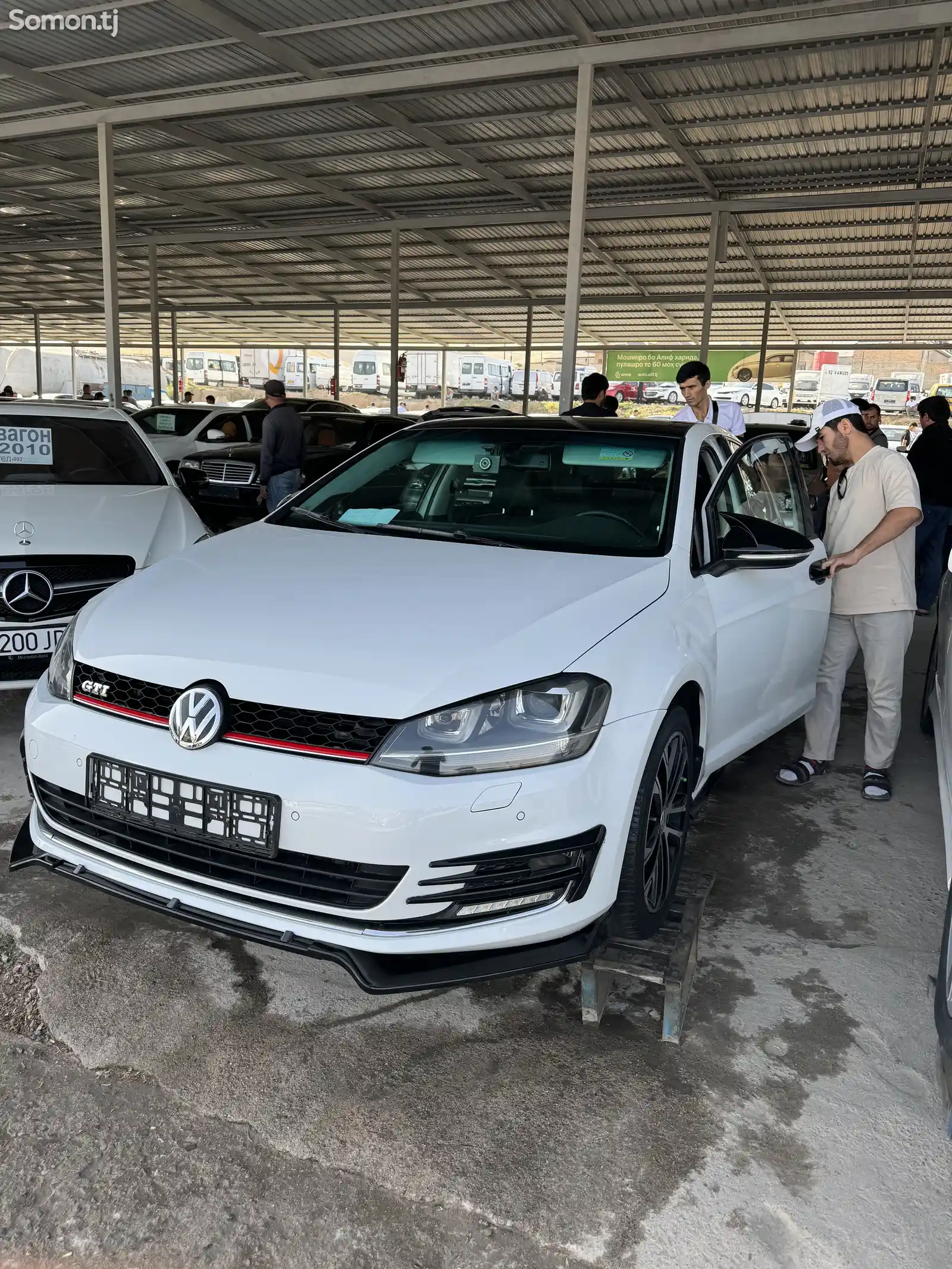 Volkswagen Golf, 2015-5