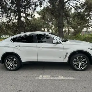 BMW X6 M, 2016