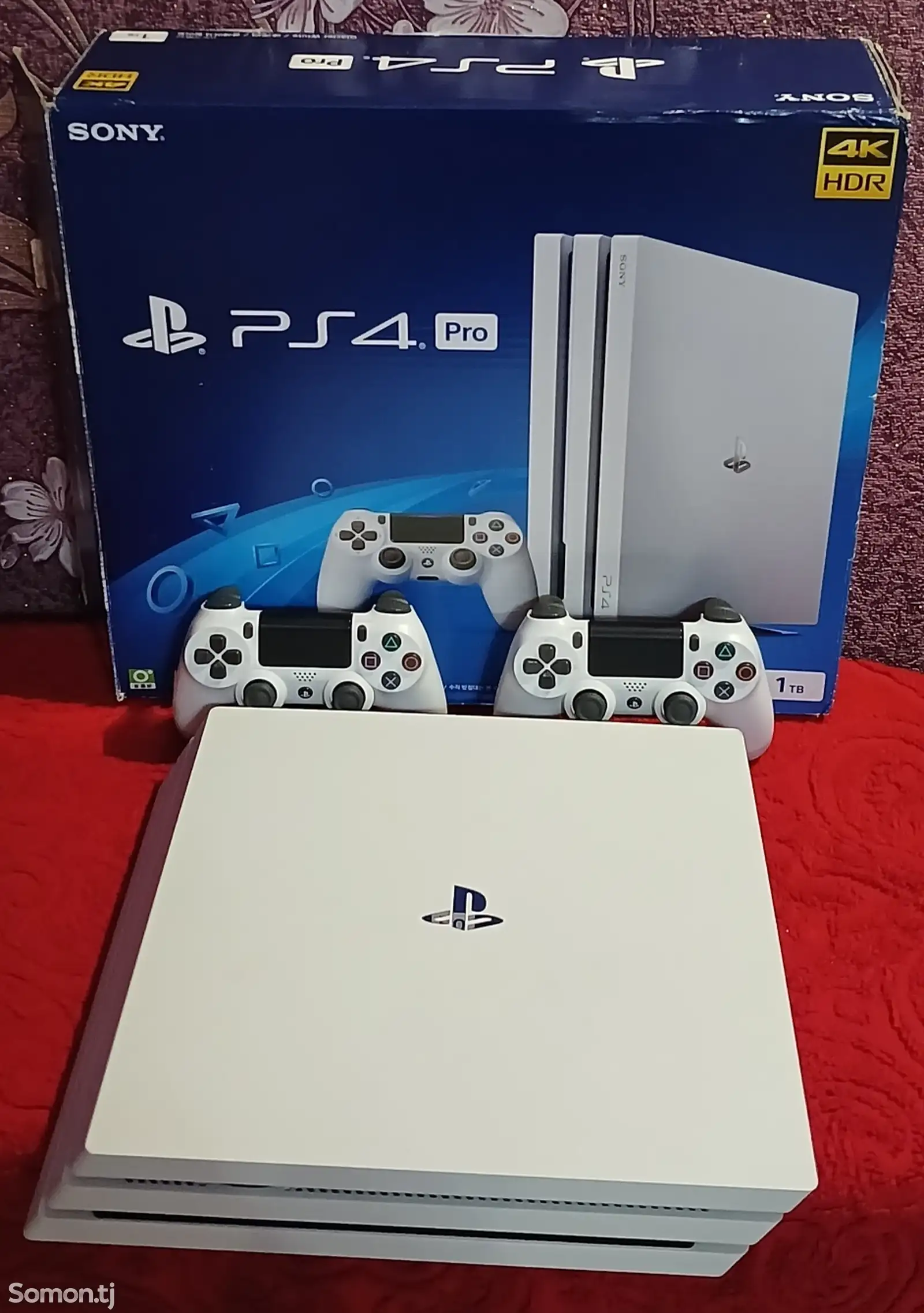 Игровая приставка Sony PlayStation 4 pro 1Tb-1