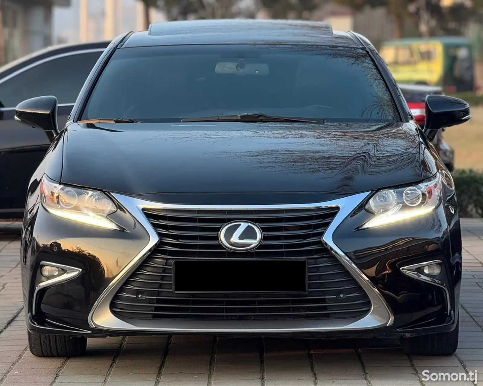 Lexus ES series, 2013-1