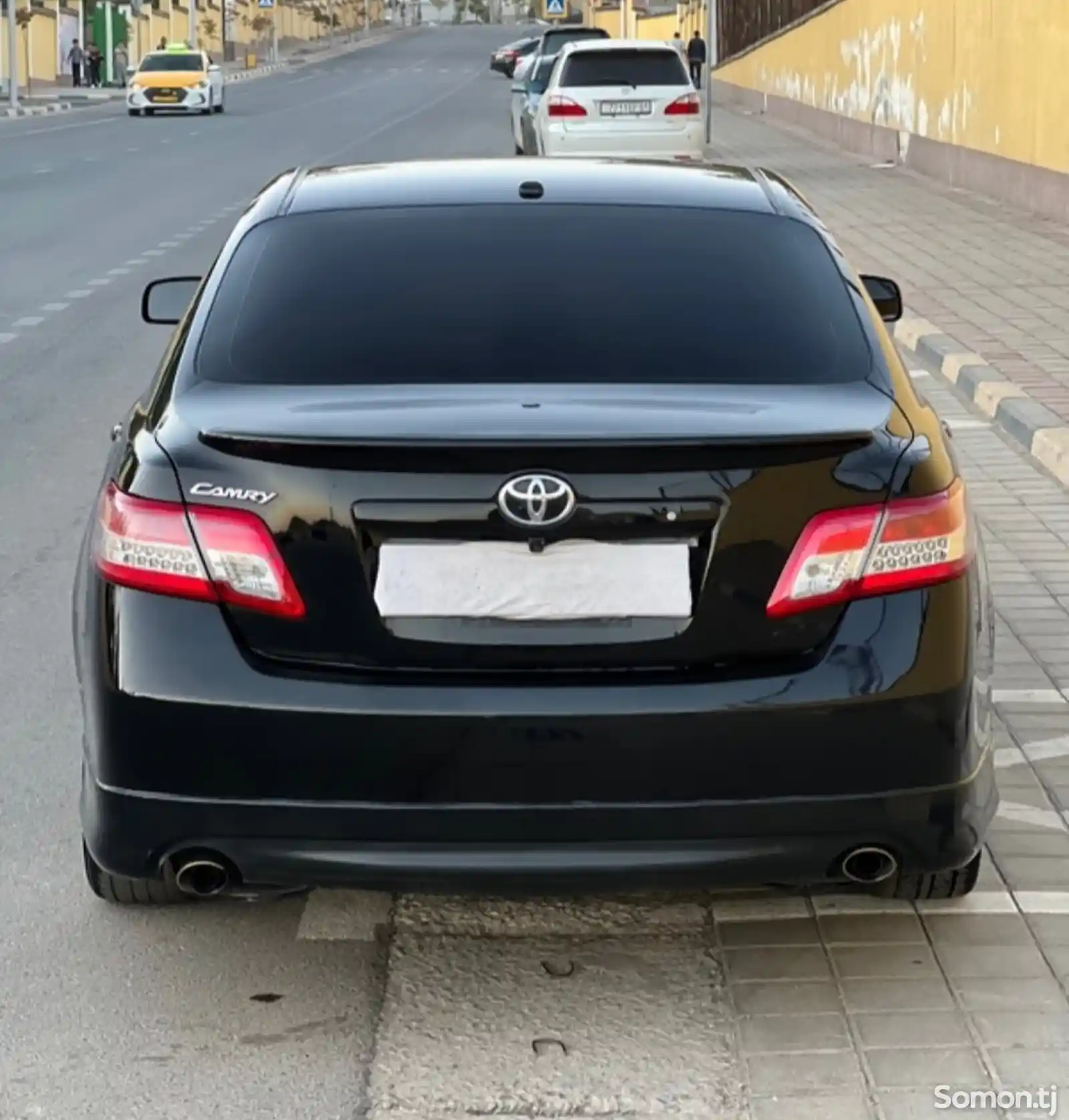 Toyota Camry, 2010-5