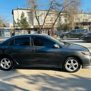 Toyota Corolla, 2012