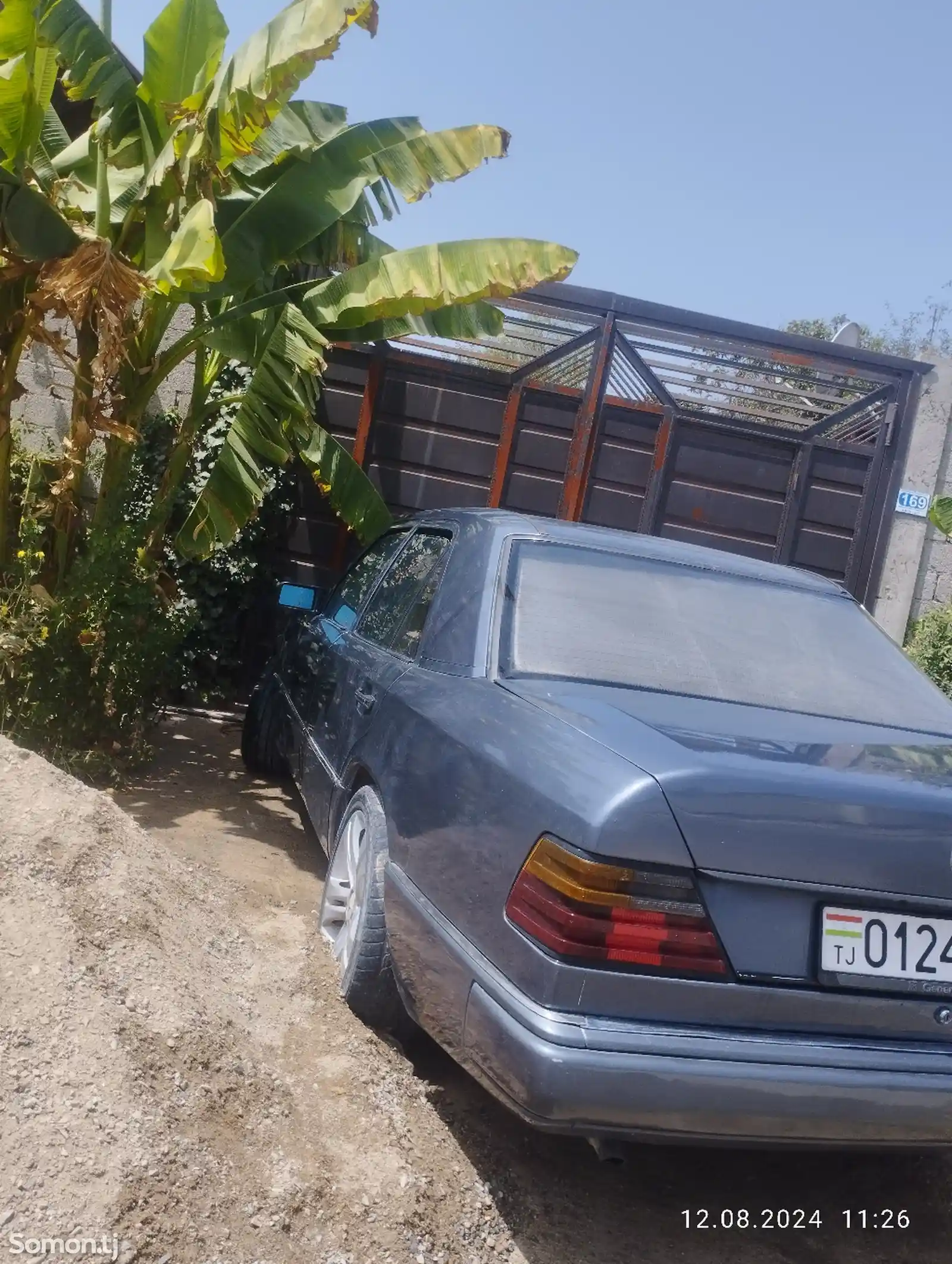 Mercedes-Benz W124, 1990-7