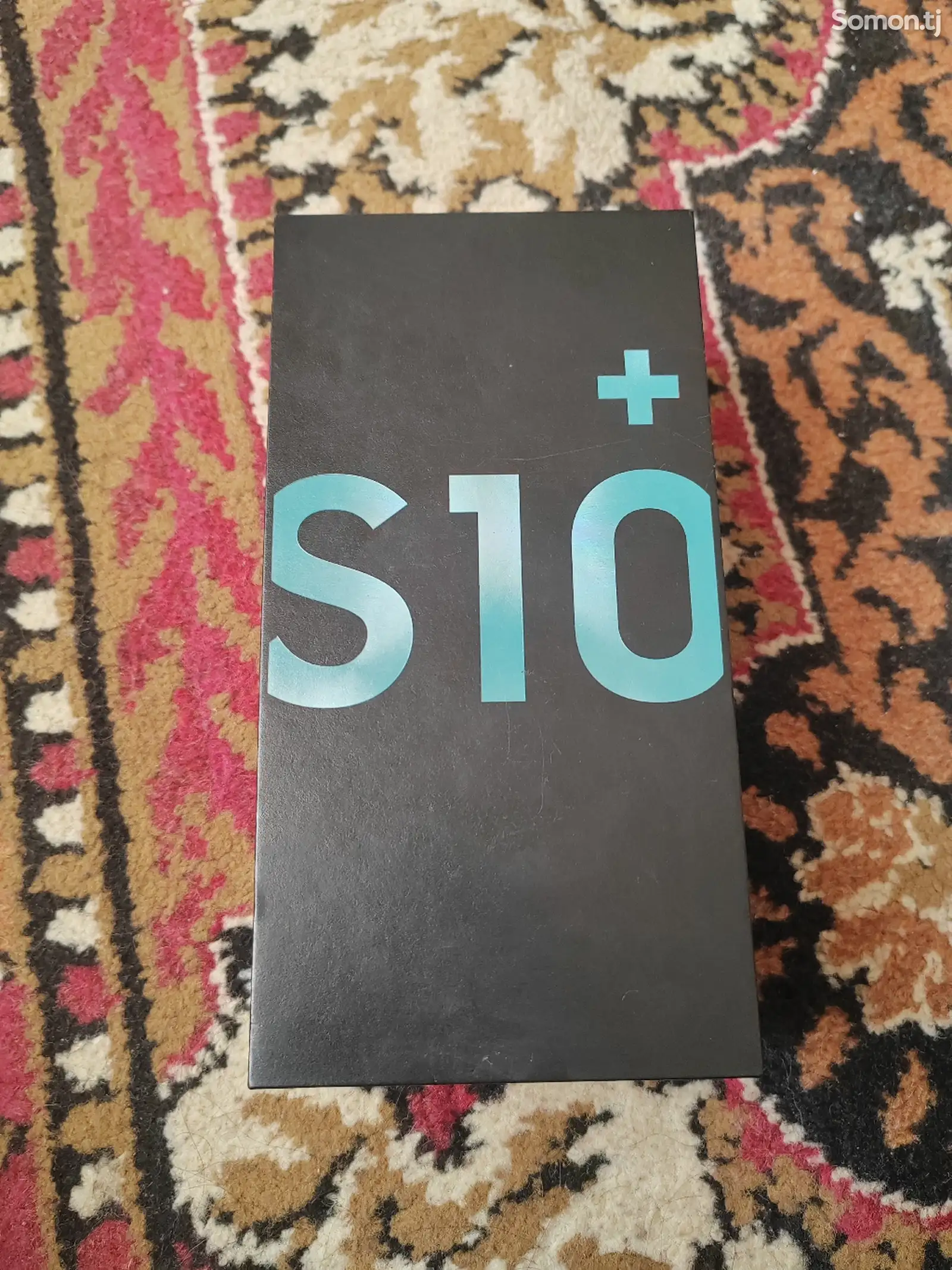 Samsung Galaxy S 10 +-1