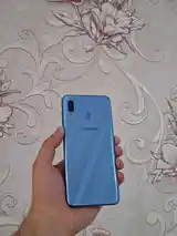 Samsung Galaxy A30-3