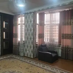 2-комн. квартира, 3 этаж, 80м², 92мкр