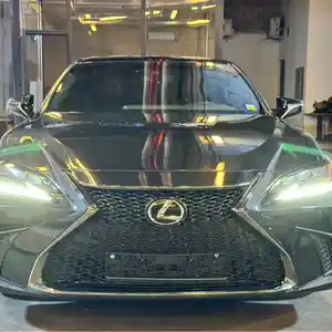 Lexus ES series, 2021