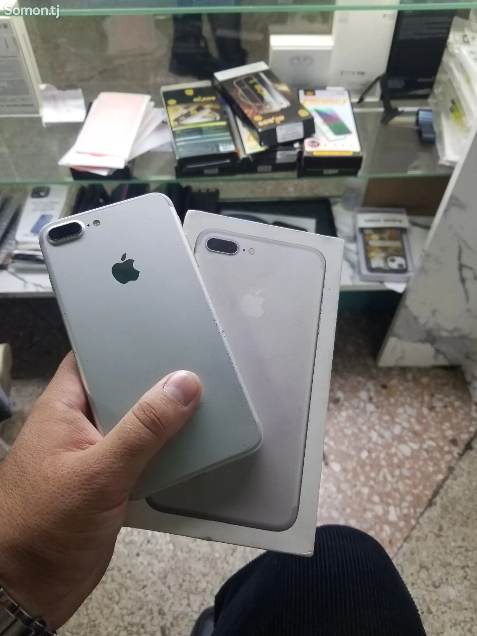 Apple iPhone 7 plus, 32 gb-1