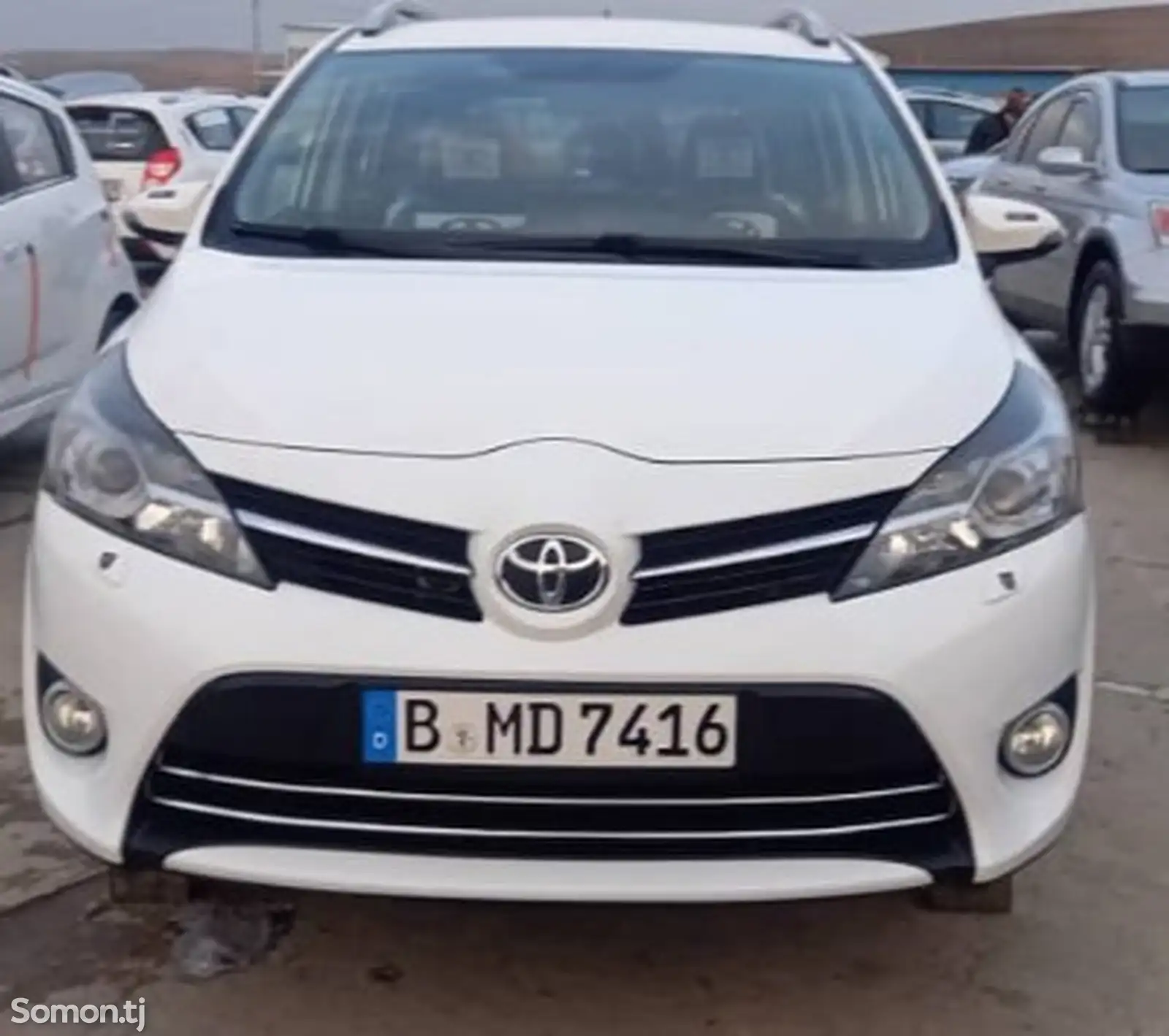 Toyota Corolla Verso, 2015-1