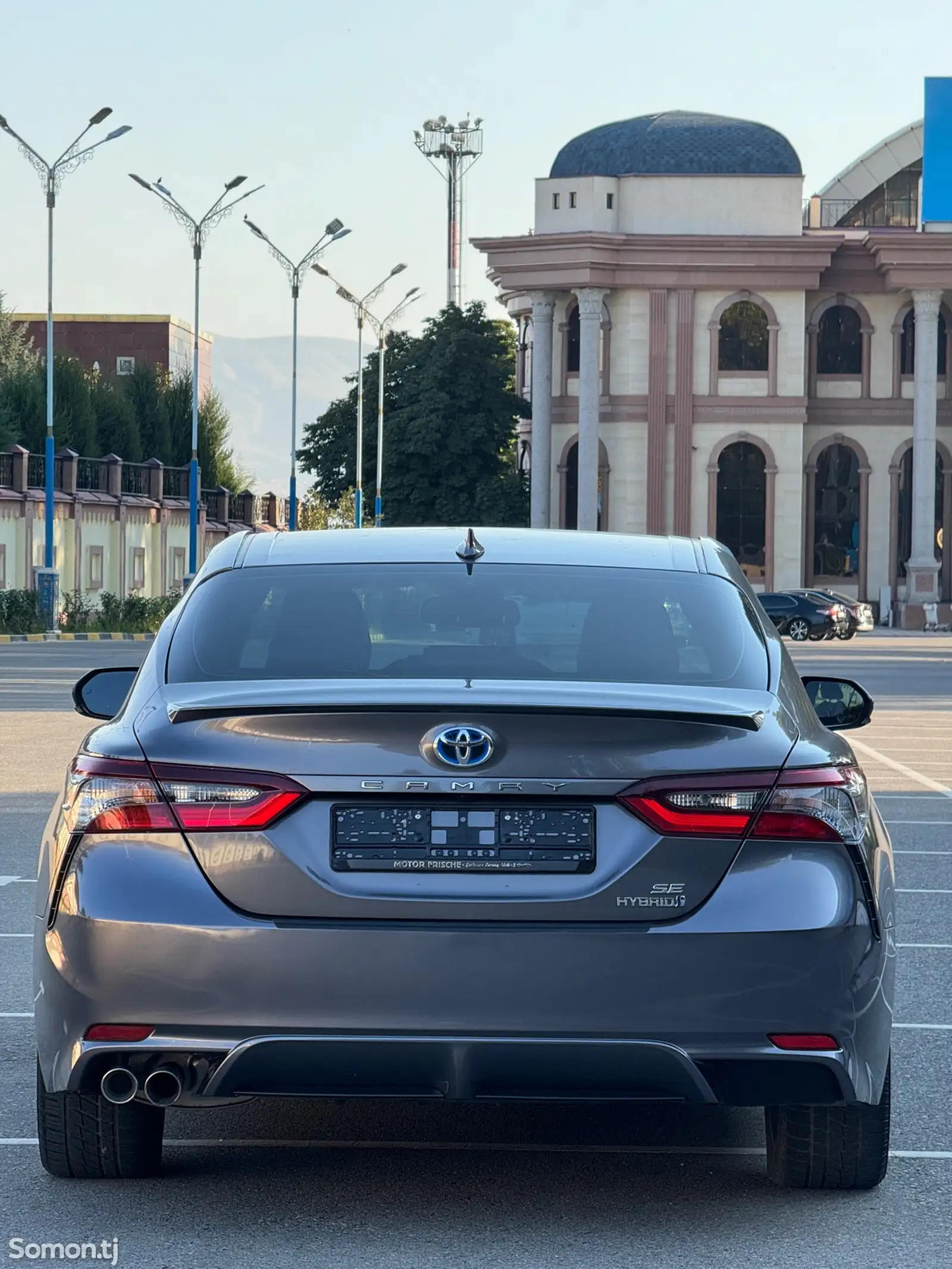 Toyota Camry, 2022-5