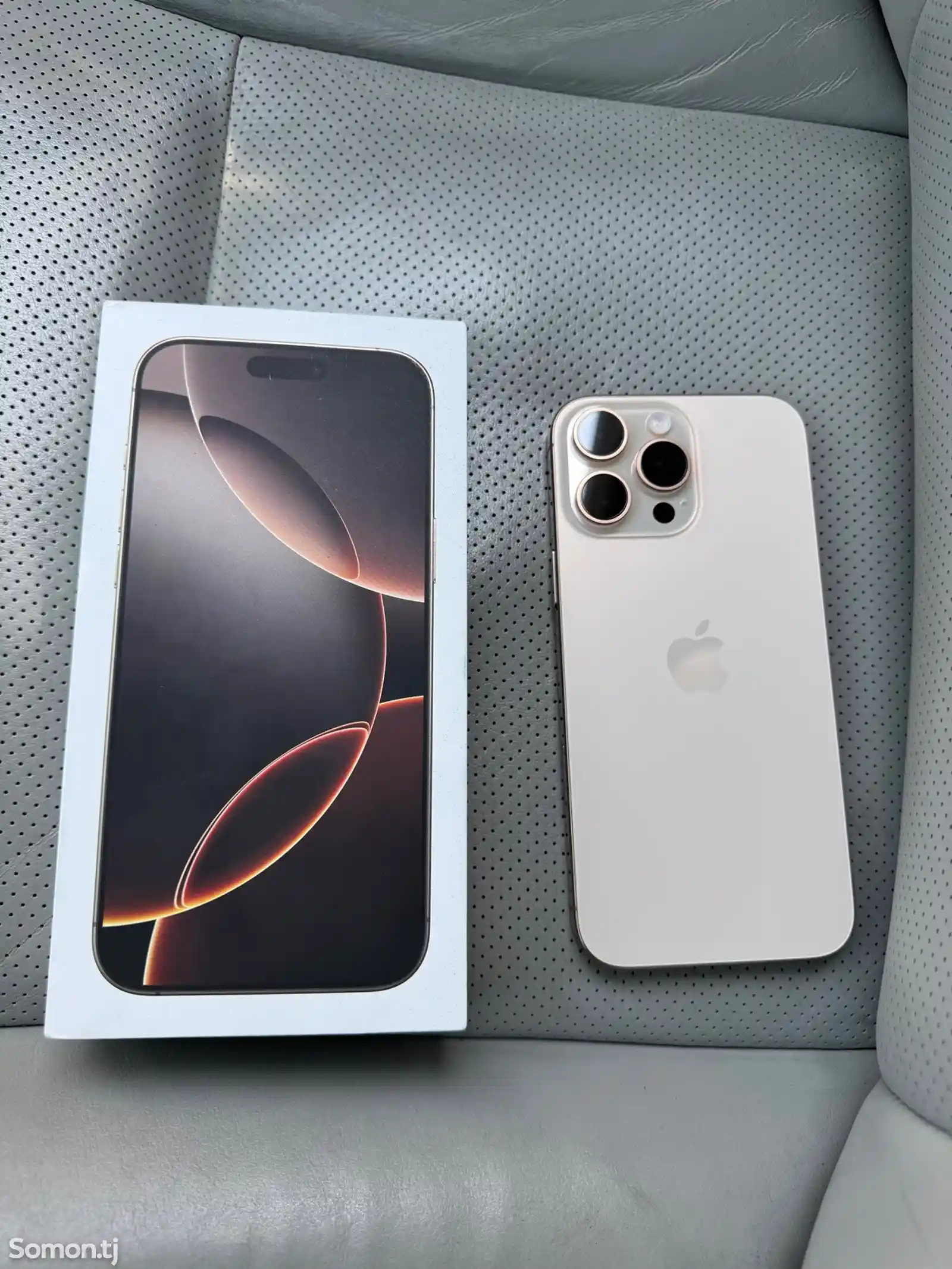 Apple iPhone 15 Pro Max, 256Gb , White Titanium-1