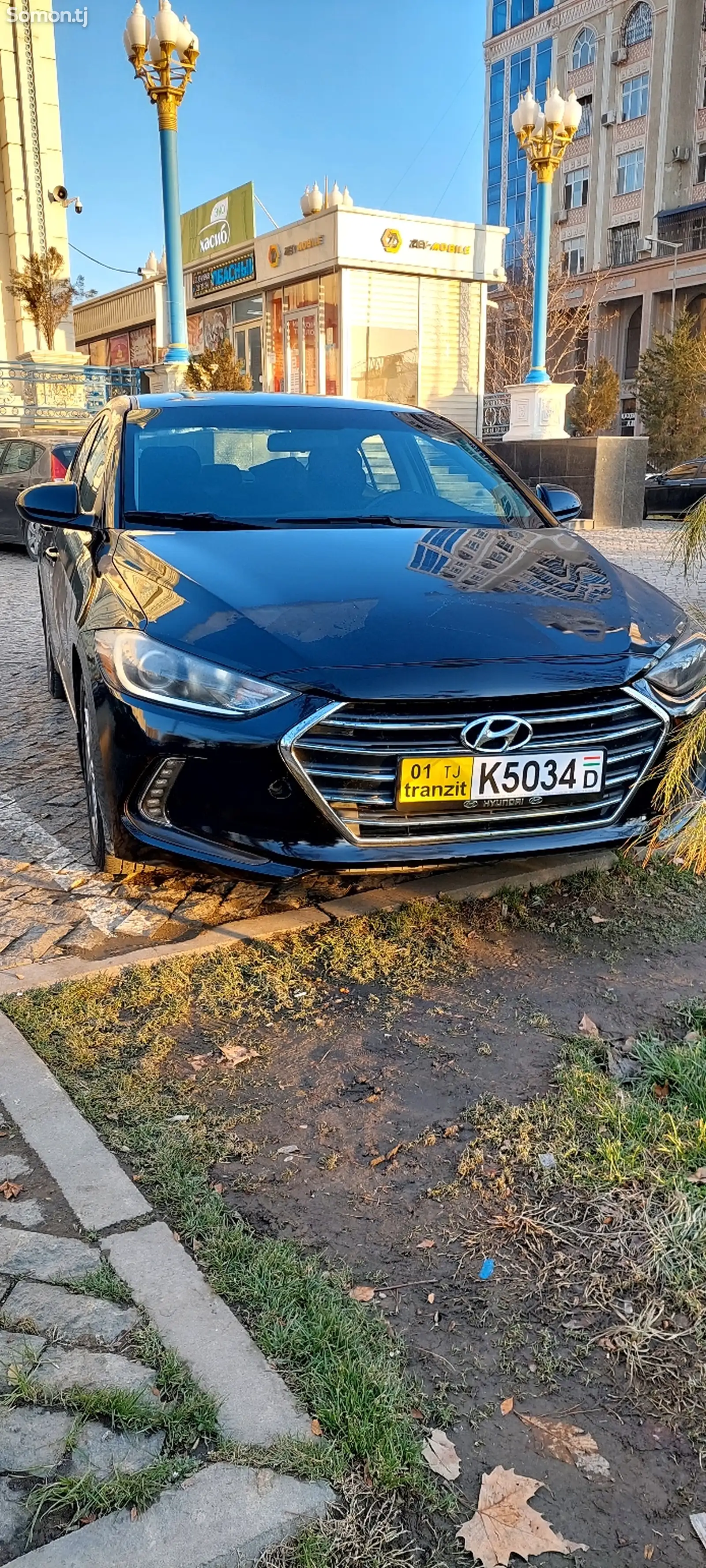 Hyundai Elantra, 2017-1