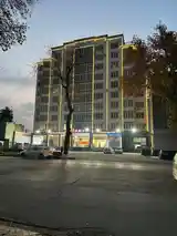 2-комн. квартира, 9 этаж, 60м², Кинотеатр «Ватан» магазин Евар-6