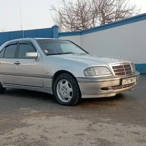 Mercedes-Benz E class, 1995