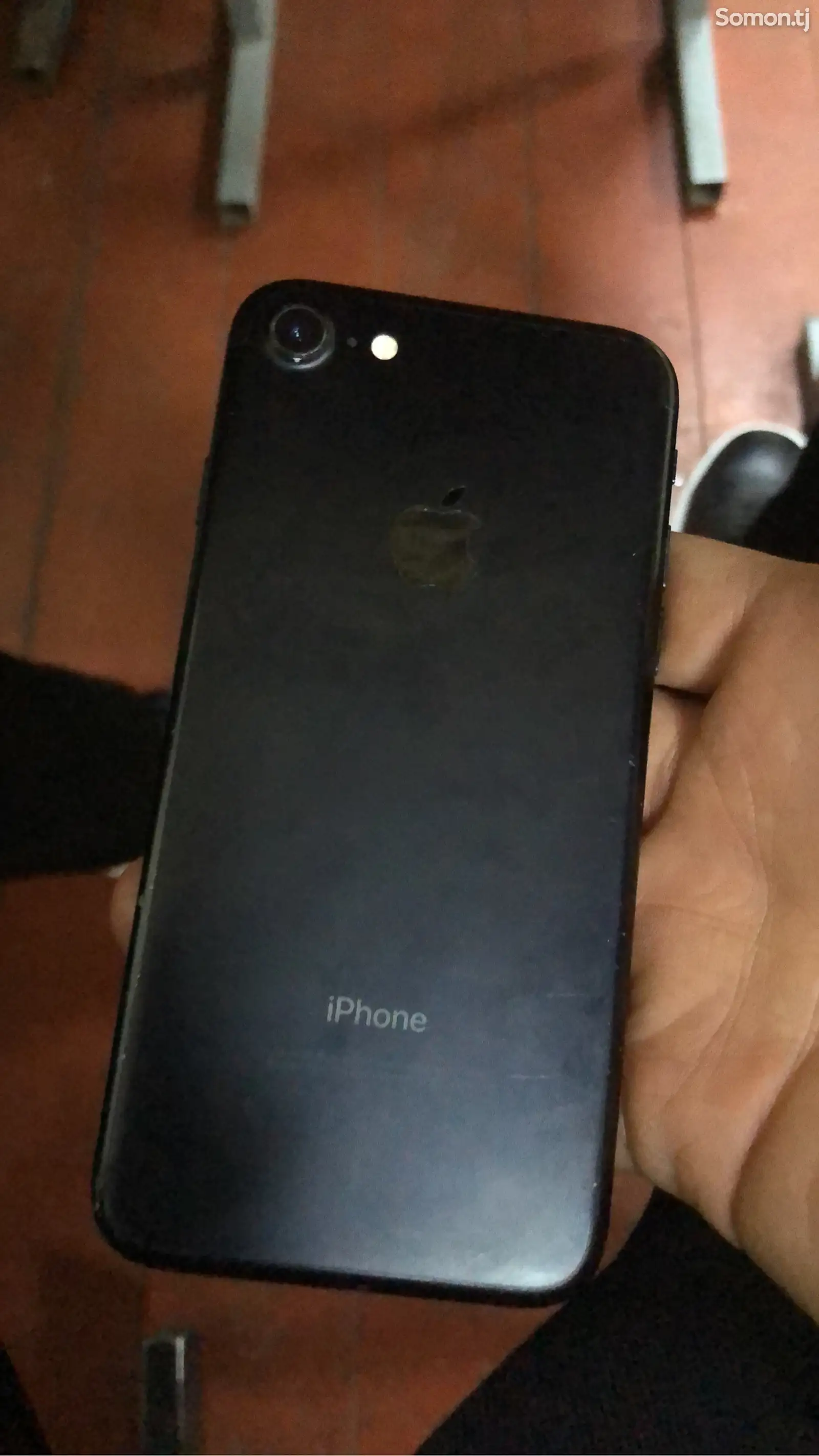 Apple iPhone 7, 32 gb-1