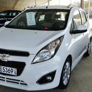 Chevrolet Spark, 2015