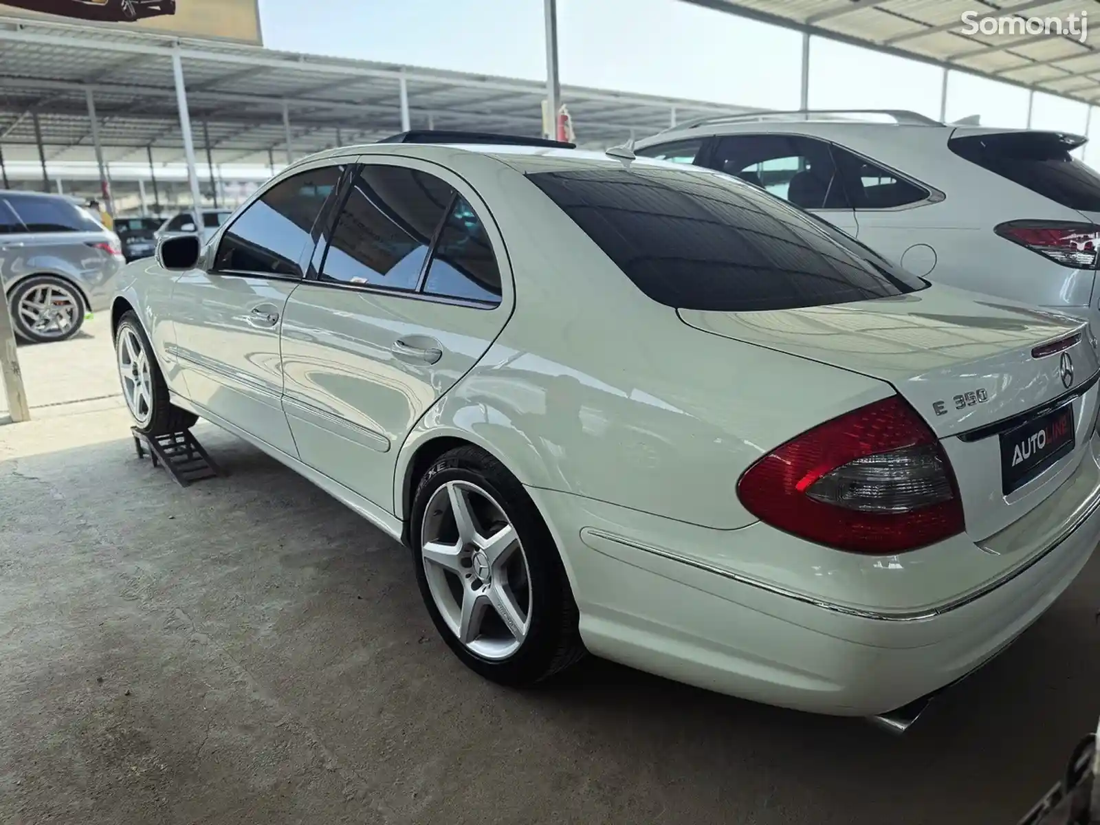 Mercedes-Benz E class, 2009-6