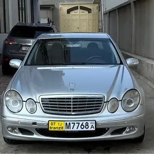 Mercedes-Benz E class, 2002