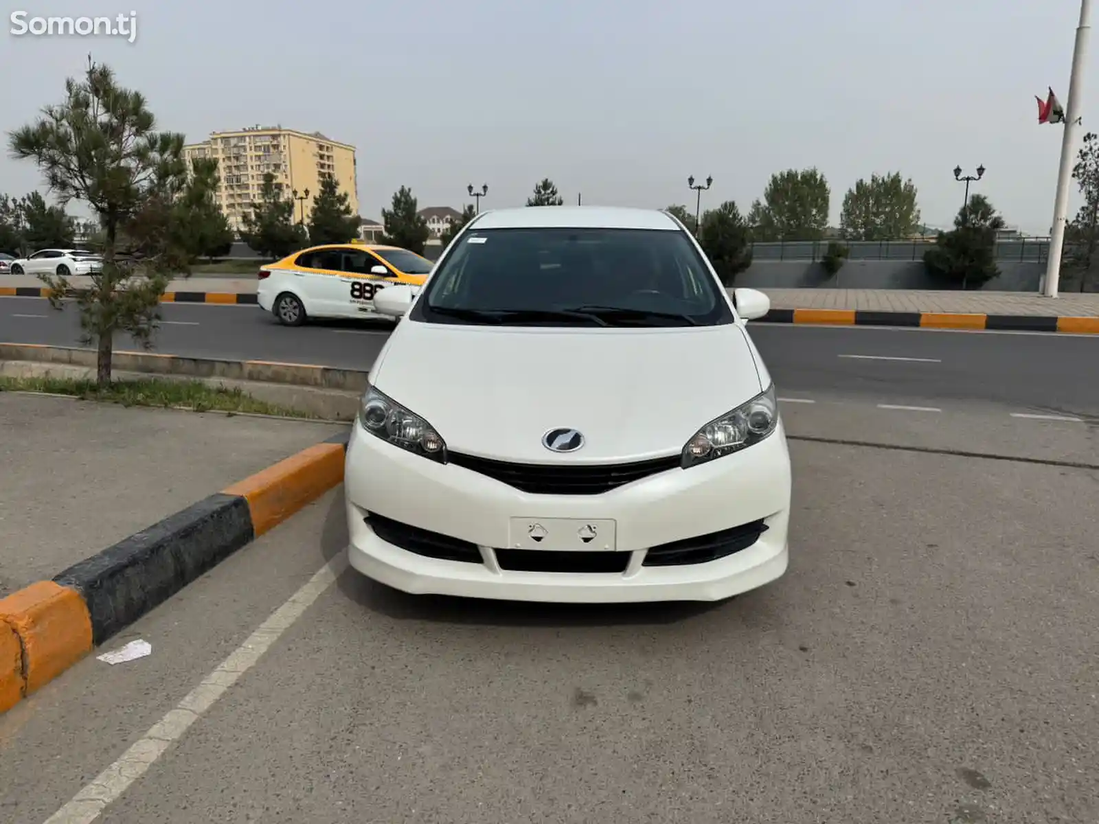 Toyota Wish, 2011-1