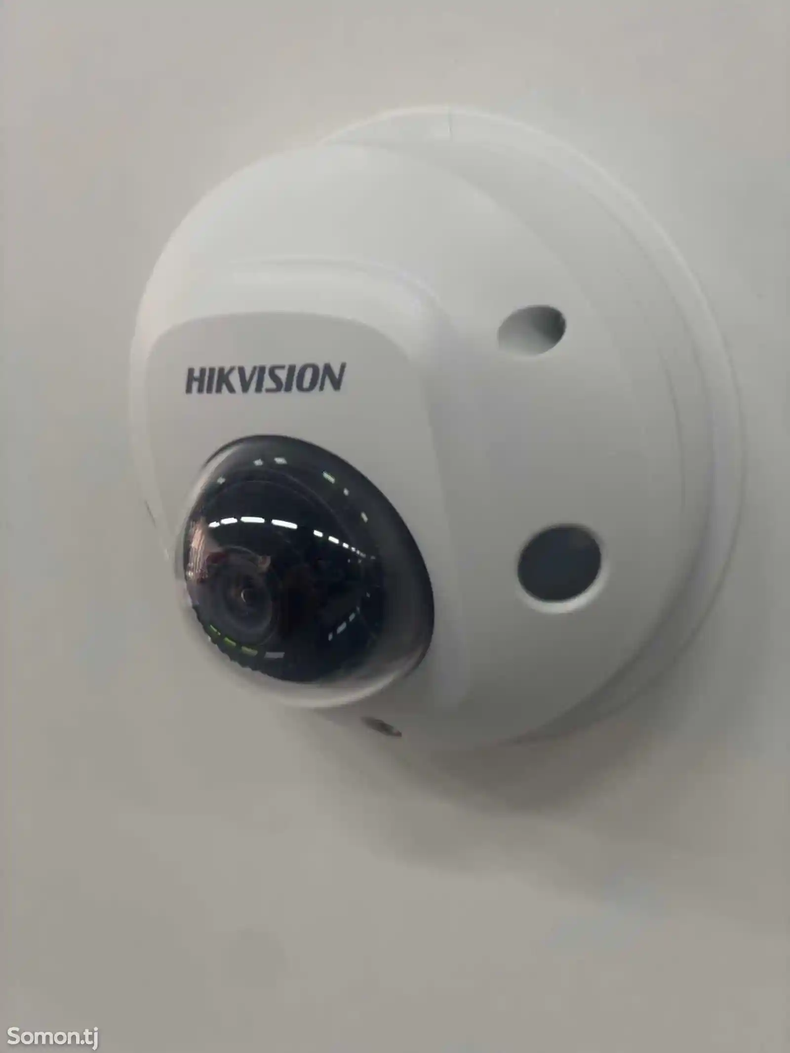 IP камера Hikvision DS-2CD2563G0-IS
