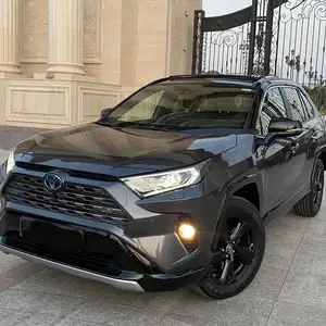 Toyota RAV 4, 2022