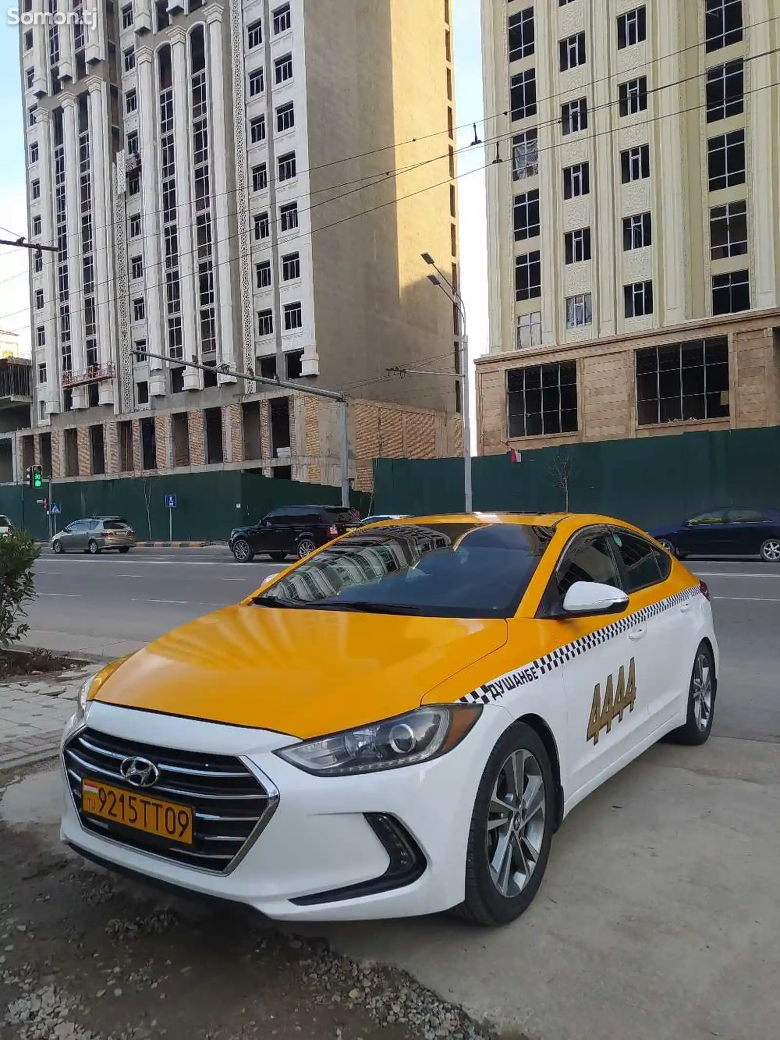 Hyundai Elantra, 2018-1