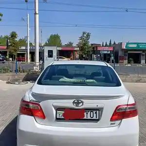 Toyota Camry, 2008