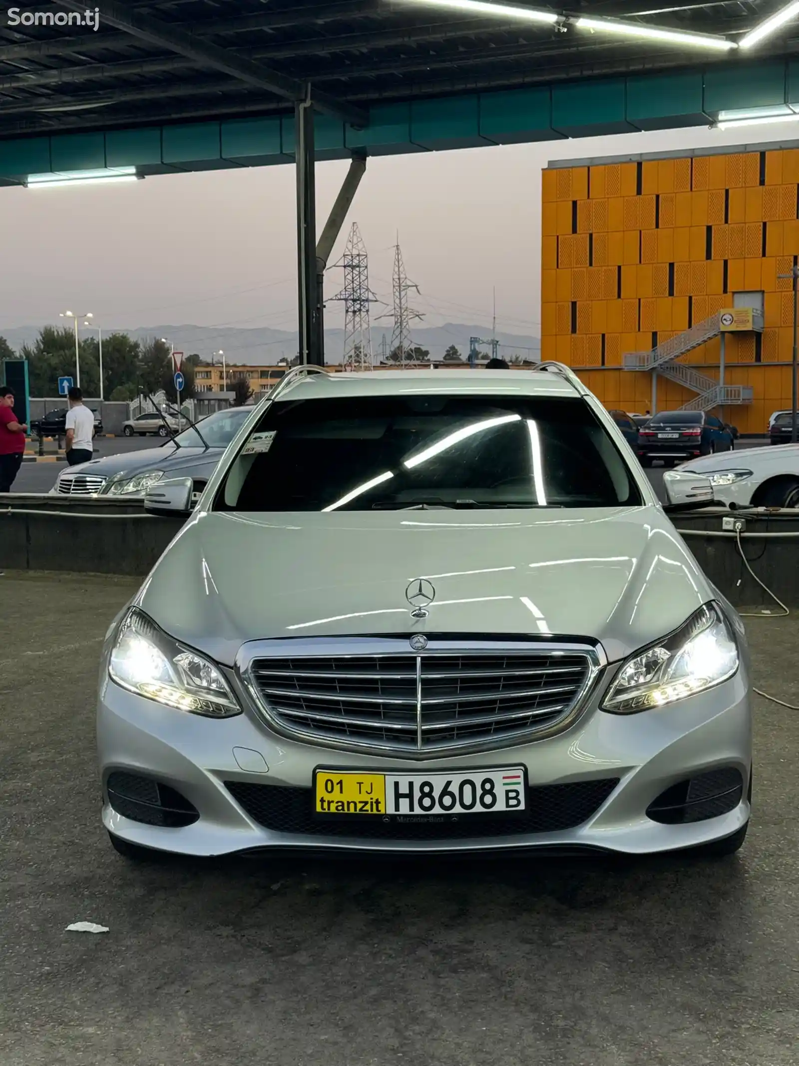 Mercedes-Benz E class, 2015-1