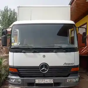 Бортовой грузовик Mercedes atego, 2001