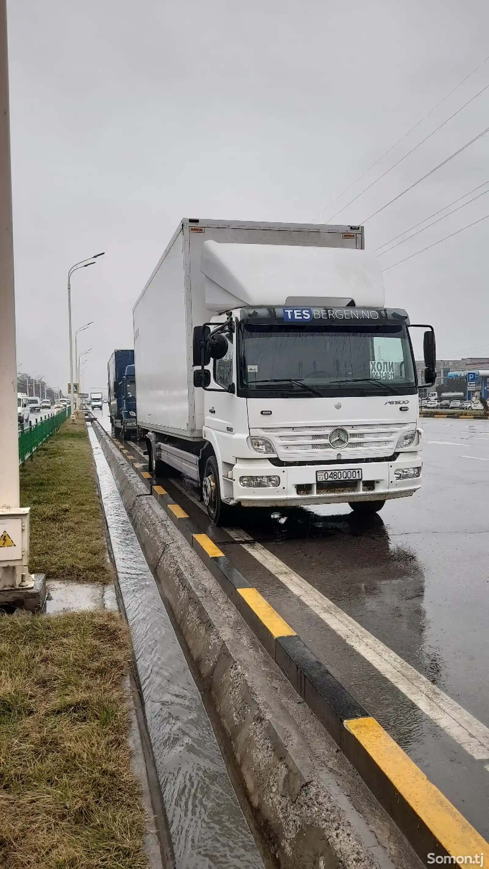 Бортовой грузовик Mercedes-Benz Atego 1523, 2006-9