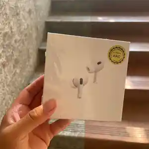 Беспроводные наушники AirPods Pro 2