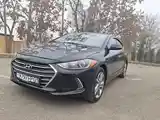 Hyundai Elantra, 2017-11