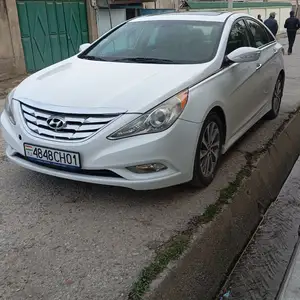 Hyundai Sonata, 2014