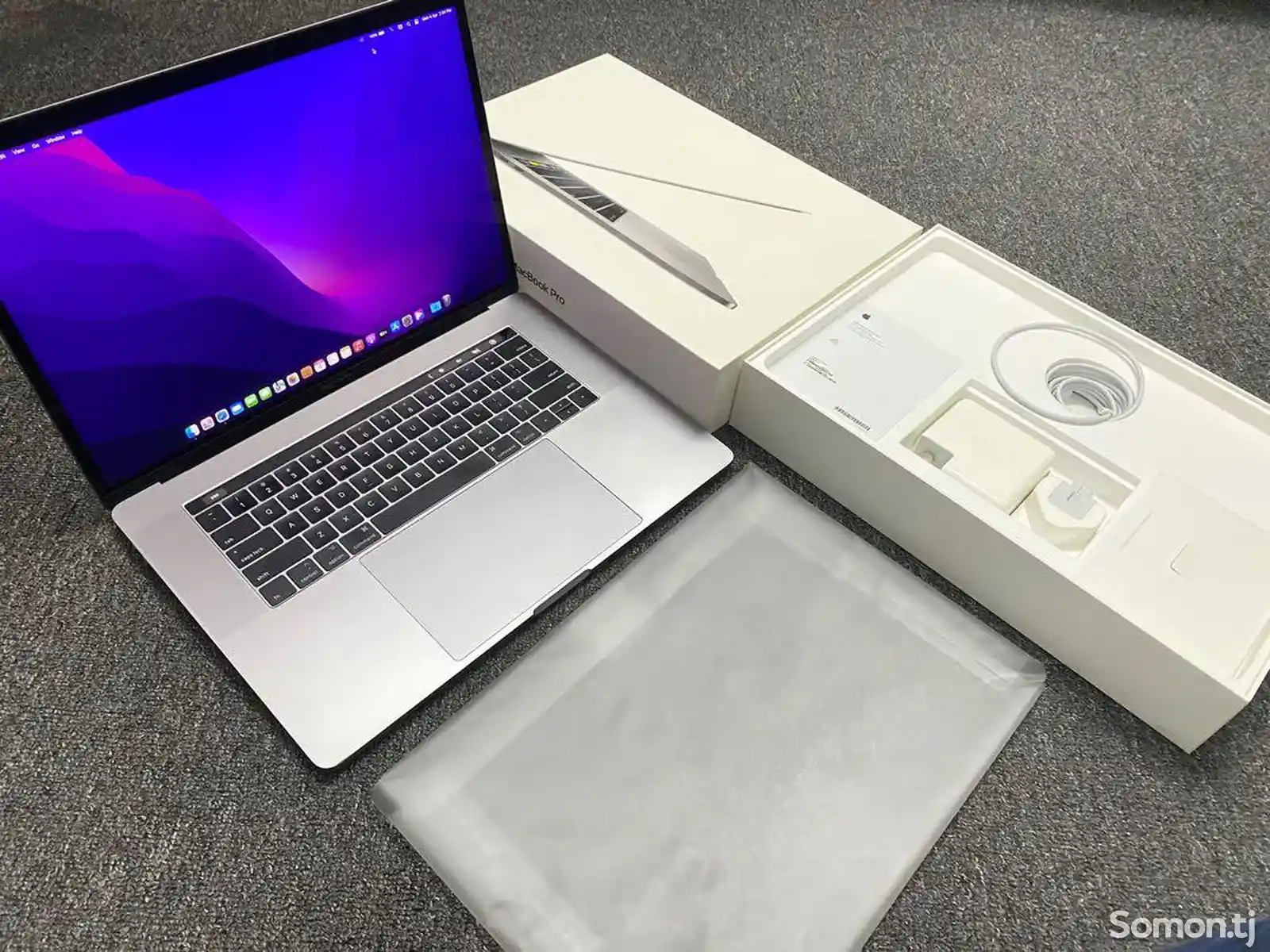 Ноутбук MacBook Pro 128gb-1