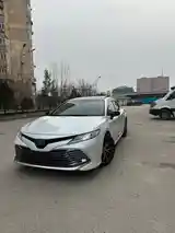 Toyota Camry, 2018-2